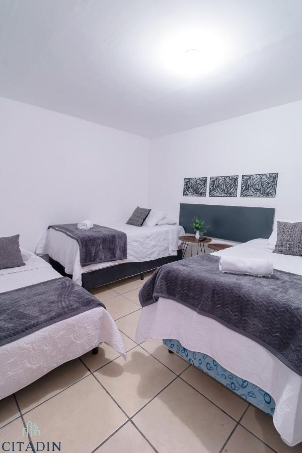 Hotel Citadin Zona 4 Guatemala City Екстер'єр фото